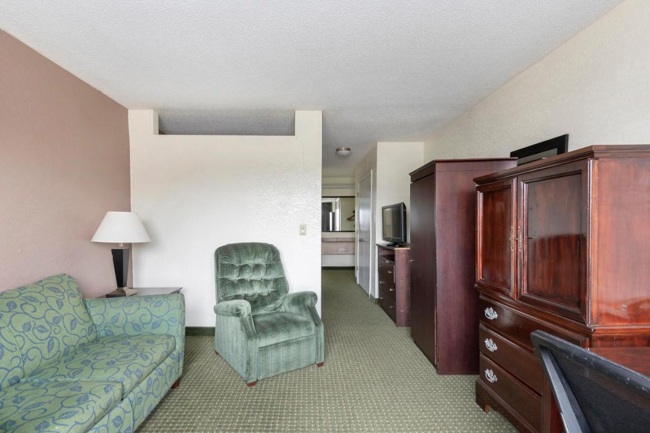 Econo Lodge Каннаполис Экстерьер фото