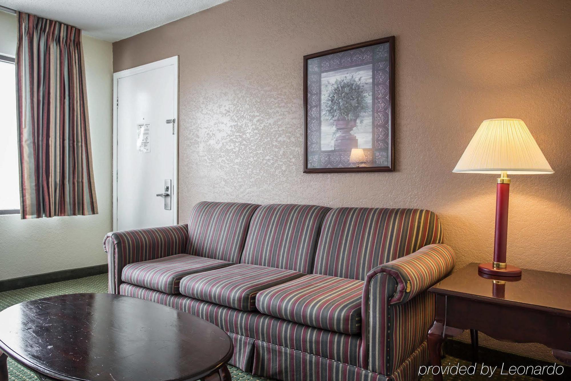 Econo Lodge Каннаполис Экстерьер фото